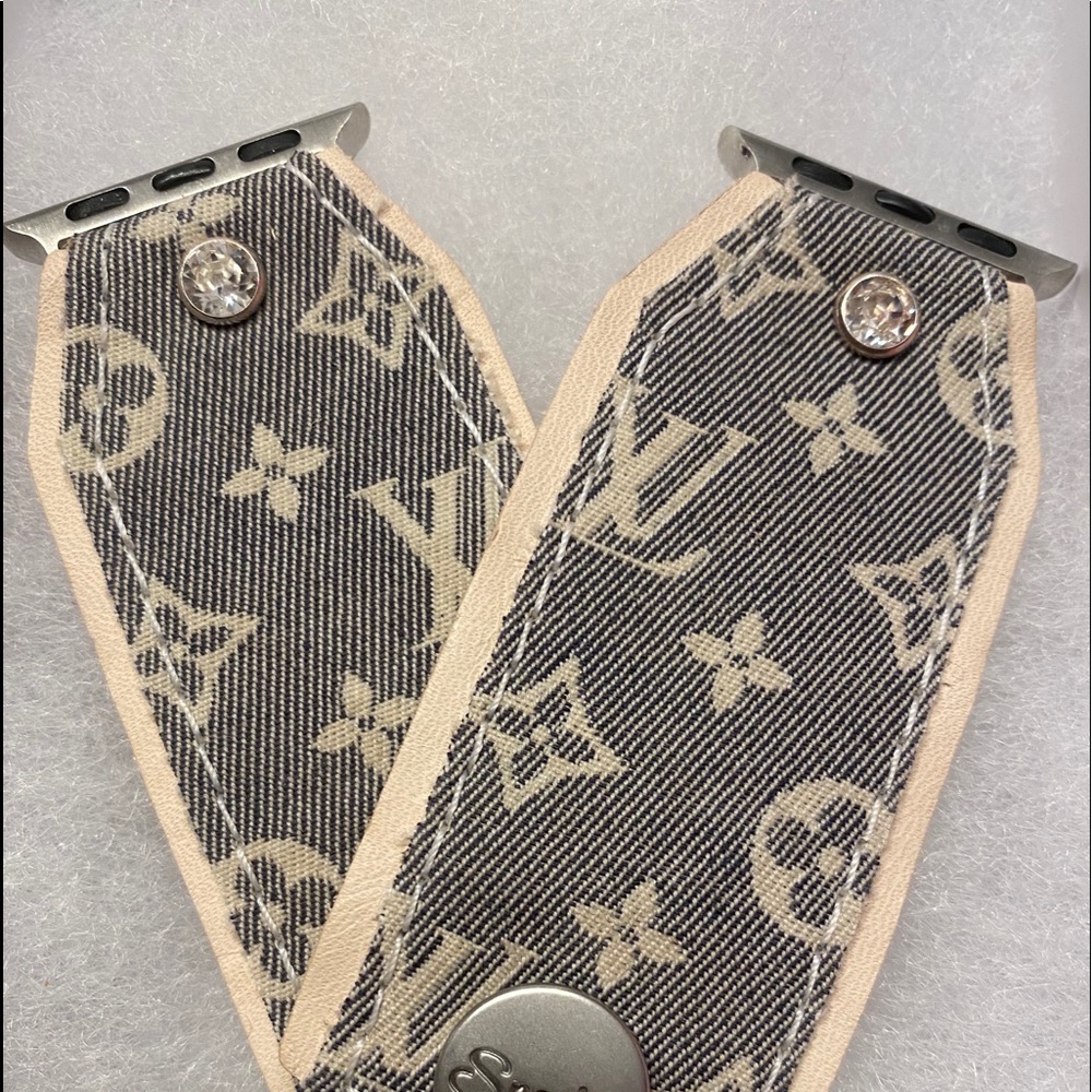 SPARK*L AUTHENTIC LV APPLE WATCH BAND